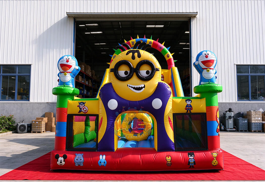 HJBC032 Inflalatable Minions Paradise